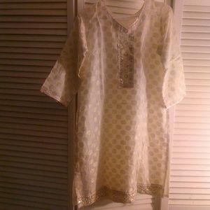 Cream and gold kurta!